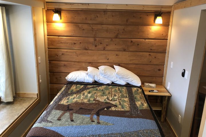 Room 18 of 92