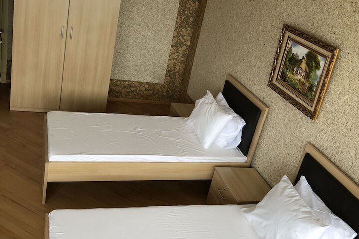 Room 3 of 12