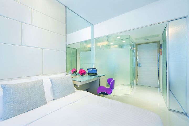 Room 5 of 35