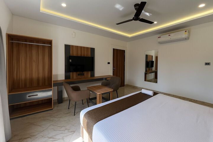 Room 50 of 92