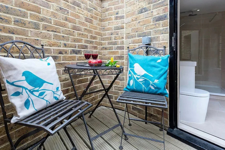Terrace/Patio 6 of 18