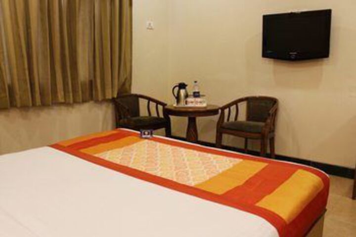 Room 16 of 26