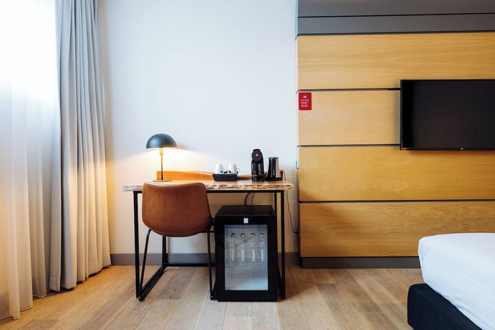 Room 21 of 56