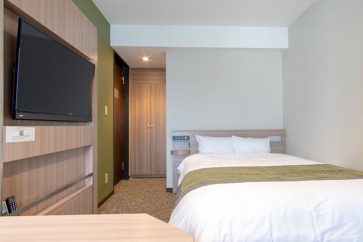Room 18 of 57