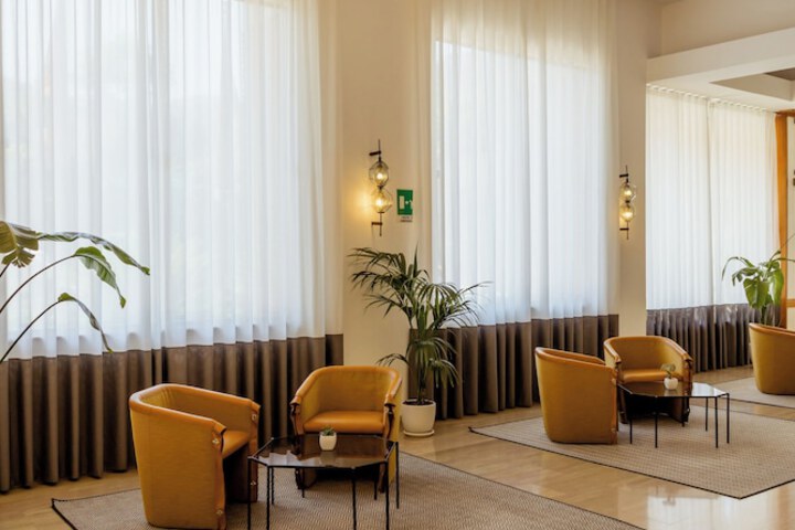 Lobby Photos