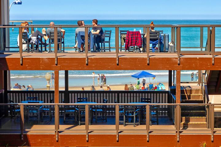 Sundeck
