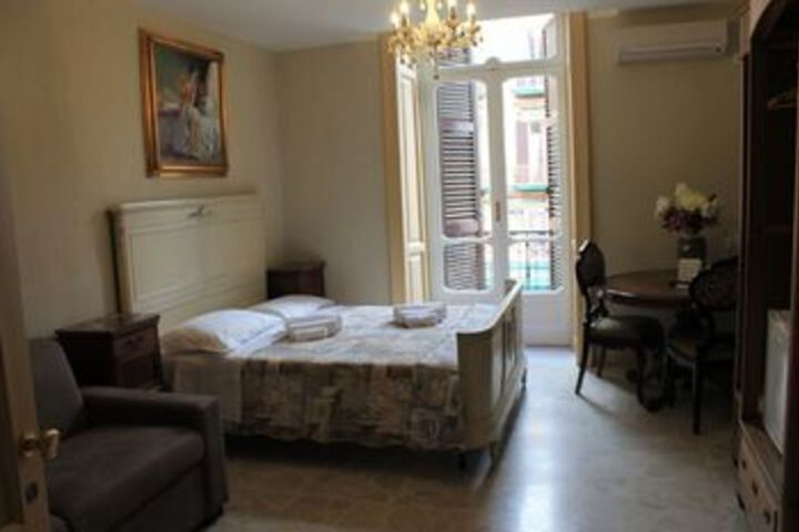 Room 12 of 31