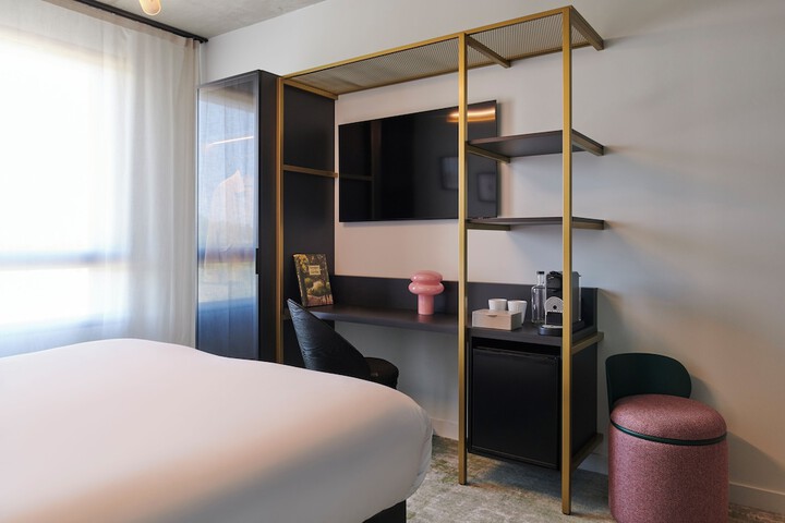 Room 20 of 62