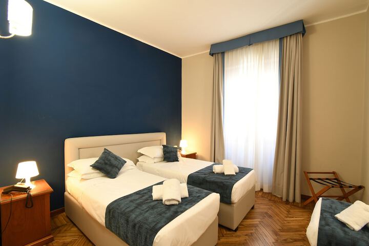 Room 10 of 45
