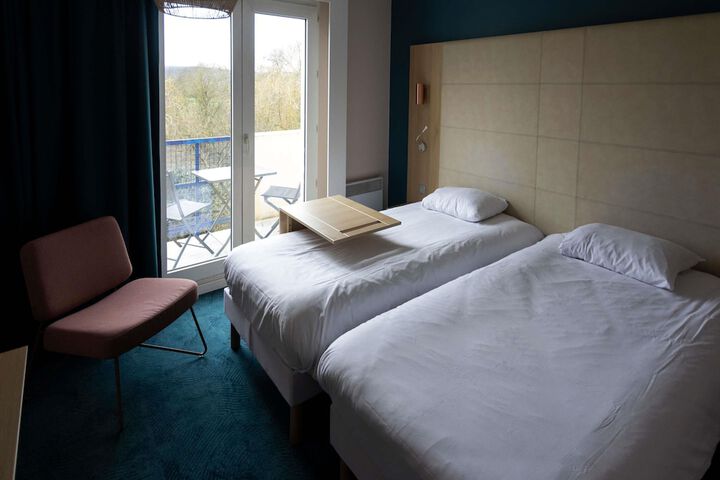 Room 5 of 59