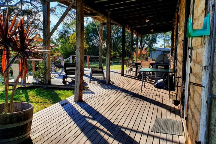 Wolfes Landing Eco Stay