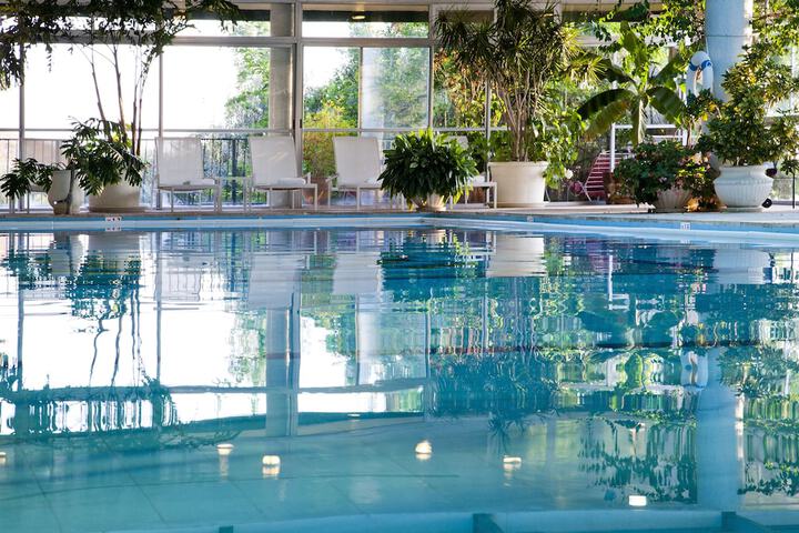 Pool 66 of 105