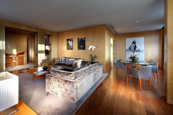 Room 30 of 156