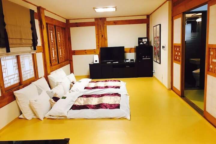 Room 18 of 57