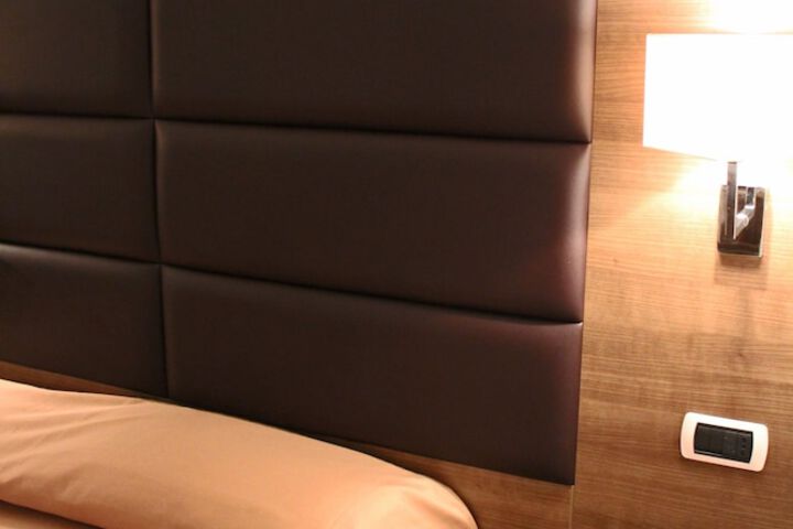 Room 9 of 52