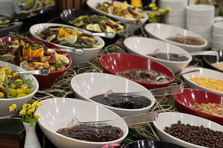 Breakfast/Coffee Service 57 of 73