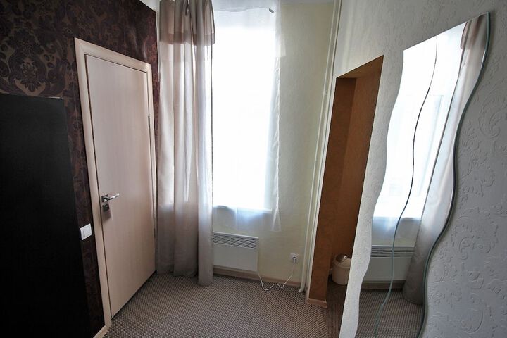 Room 29 of 46