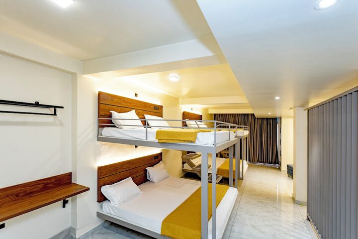 Room 40 of 58