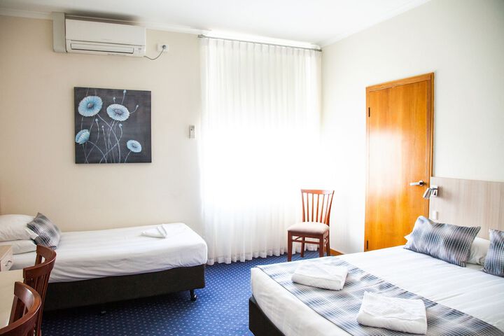 Room 7 of 37