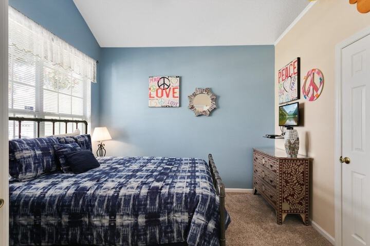 Room 3 of 30