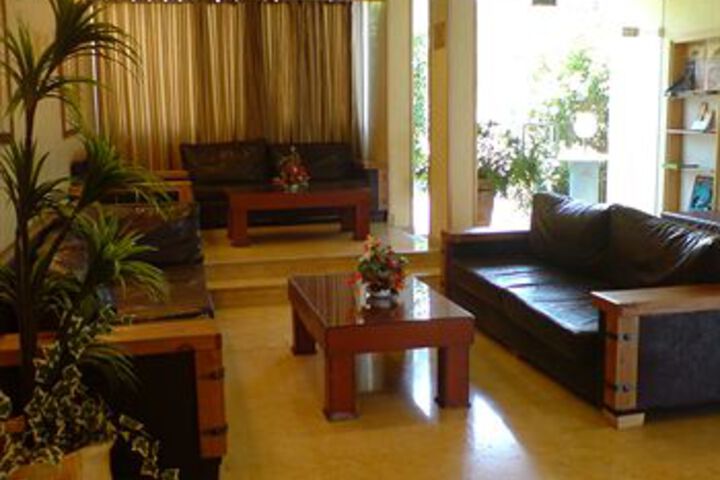 Hotel Interior 8 of 17