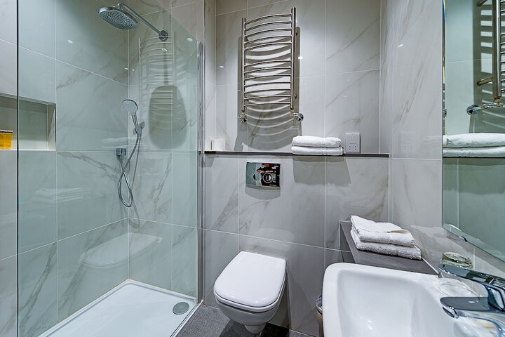 Bathroom Interior Photo