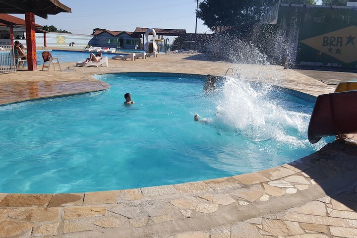 Pool 13 of 26