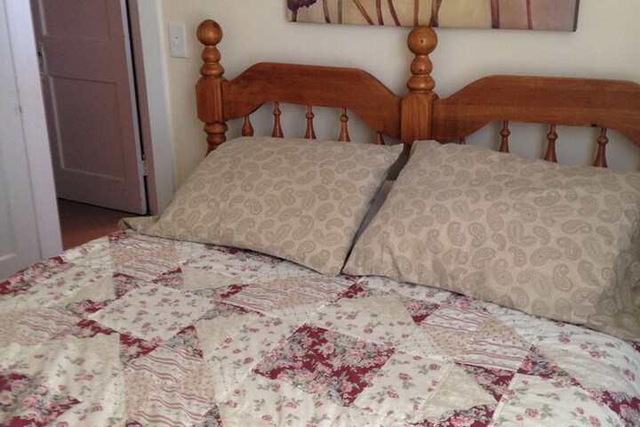 Room 2 of 22