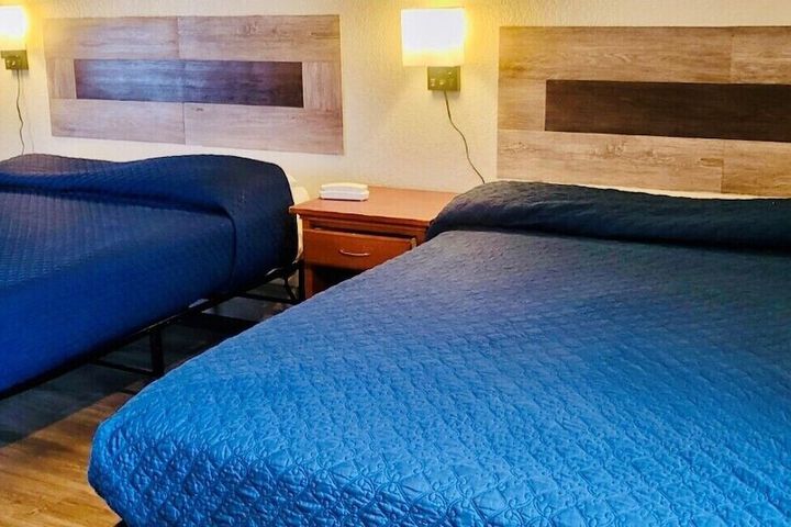 Room 3 of 24