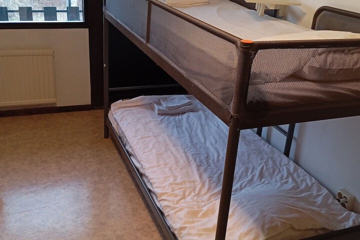 Room 29 of 140