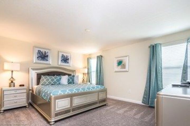 Room 6 of 29