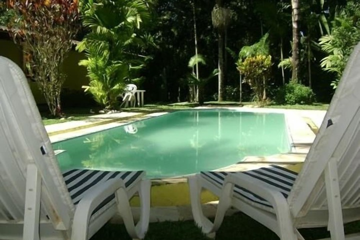 Hotel Pool