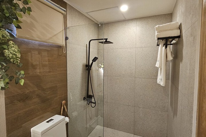 Room 20 of 72