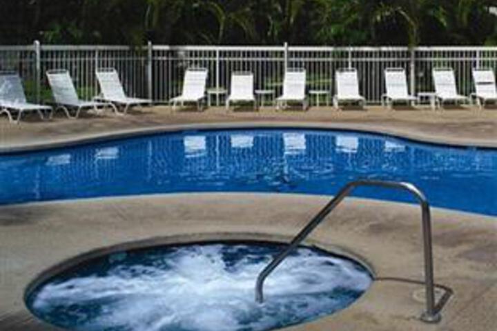 Pool 4 of 5