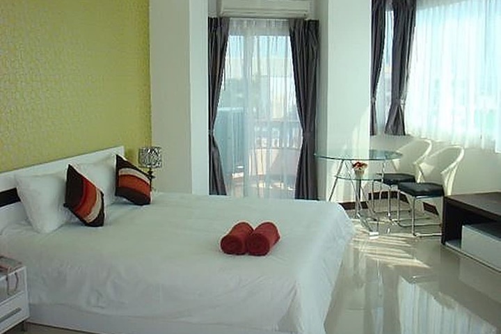 Room 27 of 44