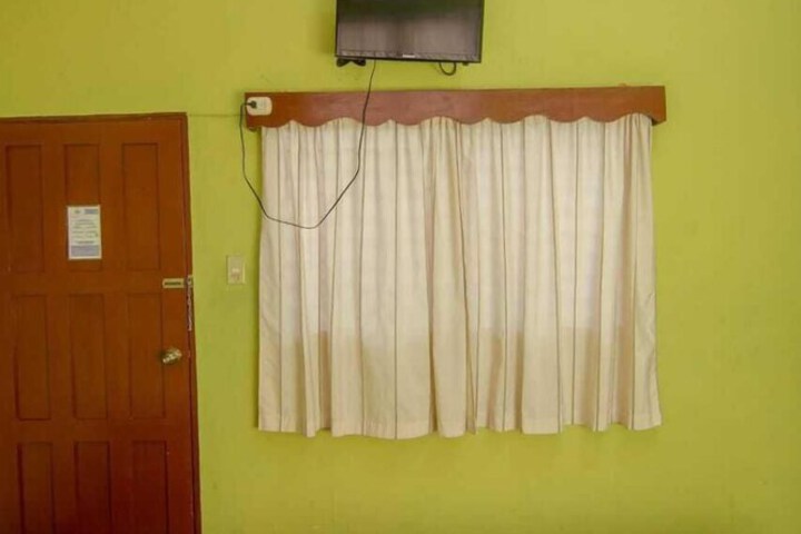 Room 11 of 26