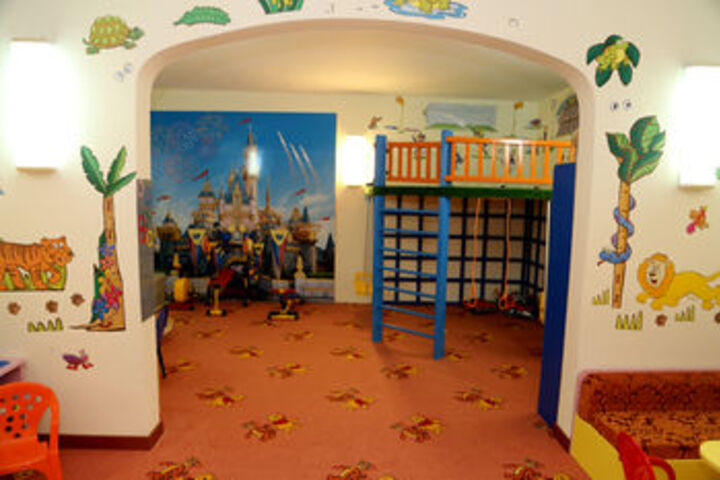 Childrens Activities 4 of 13