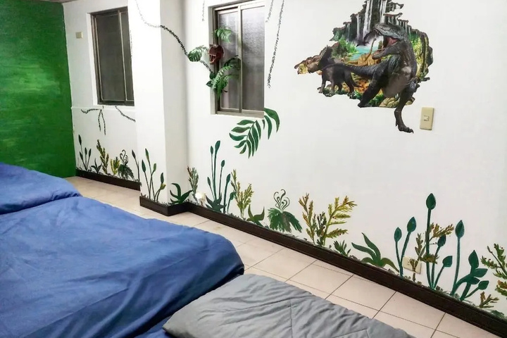 Room 14 of 20