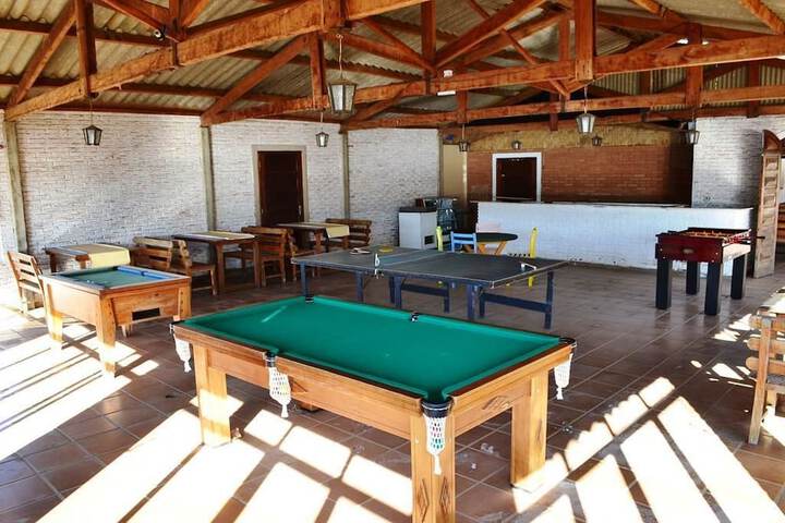 Room 4 of 11