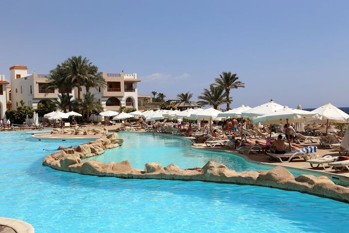 Pool 18 of 58