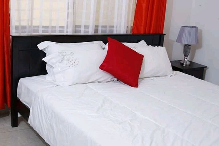 Room 3 of 17