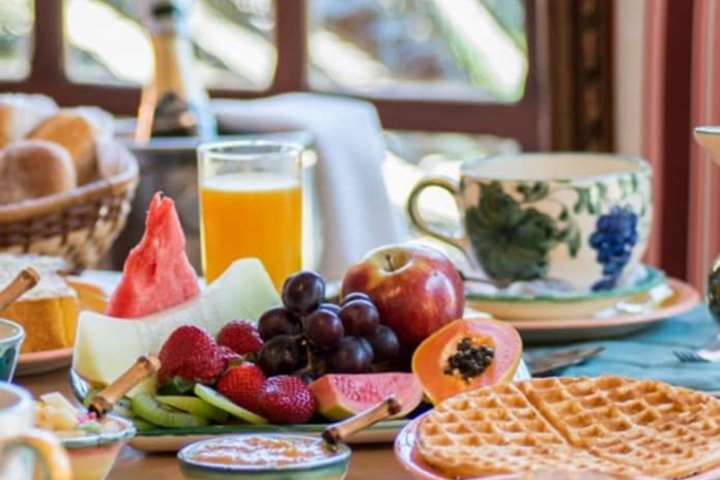 Breakfast/Coffee Service 93 of 104