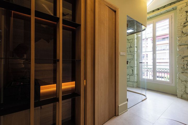 Room 21 of 27