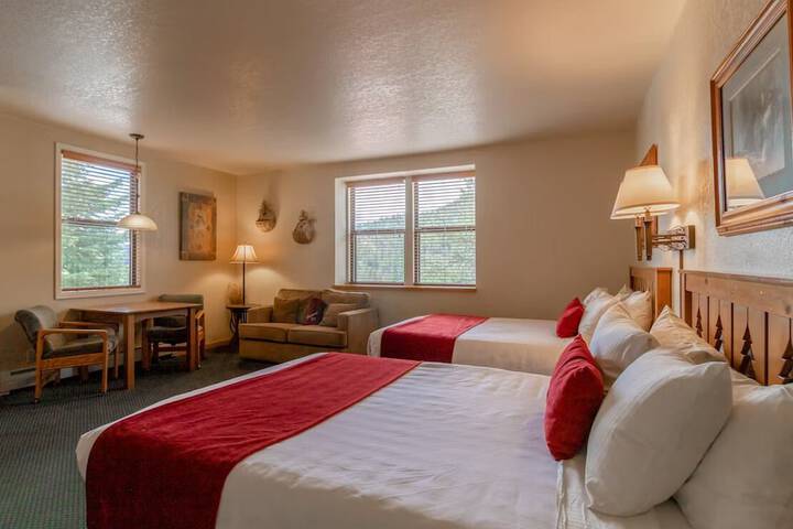 Room 15 of 100