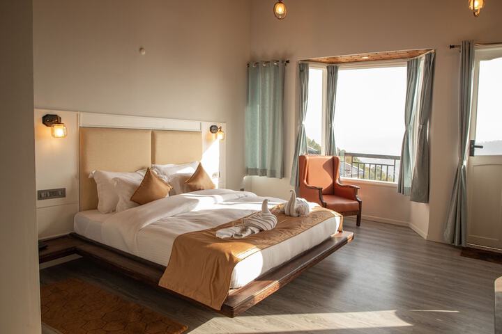 Room 2 of 31
