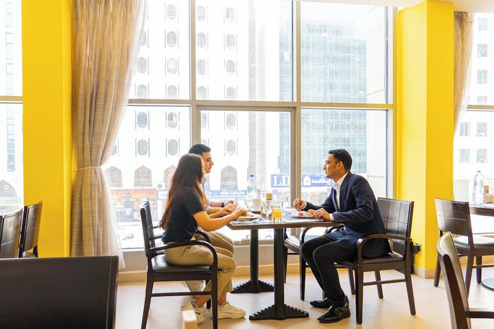 Dining 59 of 70