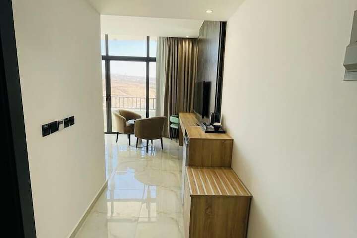 Room 22 of 50