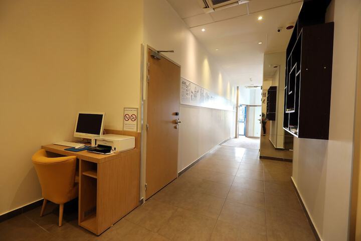 Business Center 64 of 64