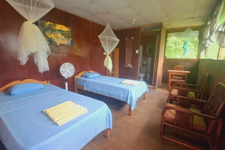 Room 26 of 127