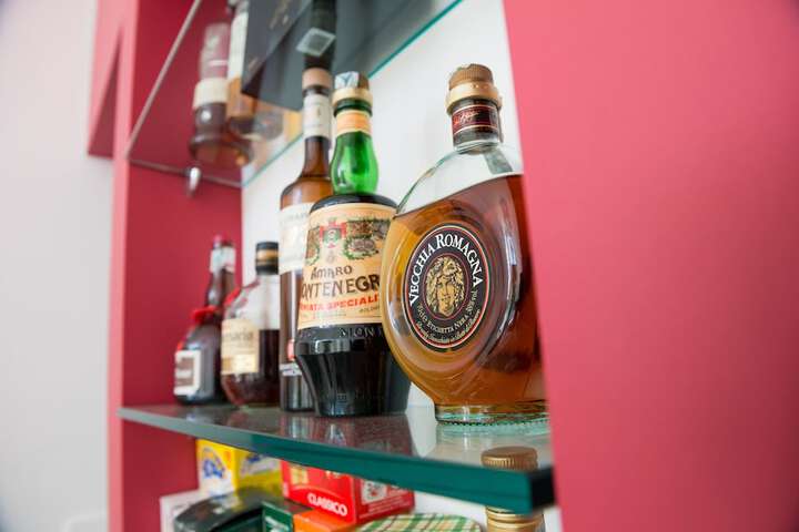 Lounge 66 of 92